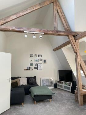 Foto - Helle 2 Zimmer Dachgeschosswohnung in Stadtmitte zu vermieten
