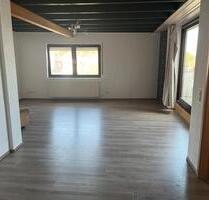 Helle Maisonette Wohnung mit 5 Zimmern, Dachterrasse und Garten - Malsch