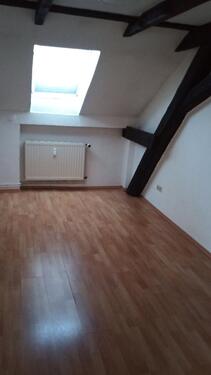 Foto - Zwei-Zimmer-Wohnung im Dachgeschoss