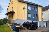 Foto - Attraktives Mehrfamilienhaus mit 3 Wohneinheiten und Gewerbe