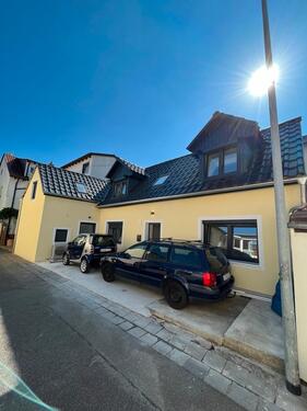 Foto - Kernsaniertes Einfamilienhaus ohne Garten