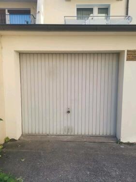Foto - Elektrifizierte Garage in BO Ehrenfeld zu vermieten