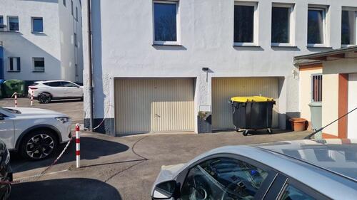 Foto - Garage mit Wasser und Strom,Videoüberwachung
