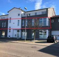 Büro-Praxisfläche im Obergeschoss - ideal auch als Showroom - in Essingen zu vermieten