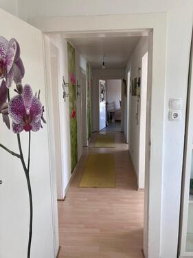 Foto - Sonnige 3,5 Zimmer-Dachgeschoss-Wohnung, 80 qm