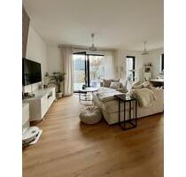 Moderne 3 Zimmer Wohnung - 1.050,00&nbsp;EUR Kaltmiete, ca.&nbsp; 95,00&nbsp;m&sup2; in Hünfelden (PLZ: 65597)