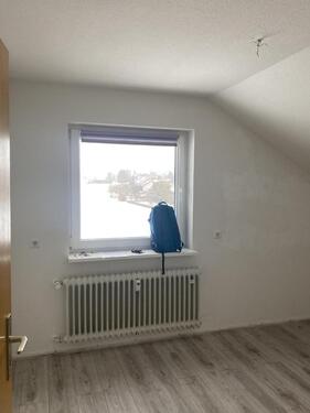 Foto - 1 Zimmer Dachgeschoßwohnung zur Miete in Mehrstetten