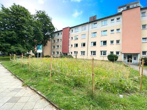 Foto - Golzheim - Sanierte 1-Zimmer-Wohnung mit Balkon
