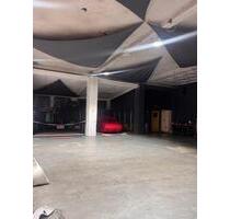 Trockener Stellplatz für ihr Fahrzeug in Windsbach - Ansbach