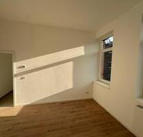 Erstbezug nach Sanierung: Wunderschöne und helle 2-ZKB (1.OG) - Wiesbaden Biebrich Erstbezug nach Sanierung: Wunderschöne und helle 2-ZKB (1.OG) - Wiesbaden Biebrich