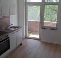 2 Zimmer Wohnung mit Balkon und neuwertiger Küche - Bielefeld Schildesche