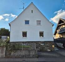 1-2 Familienhaus in Attendorn, 202m2 Wohnfläche
