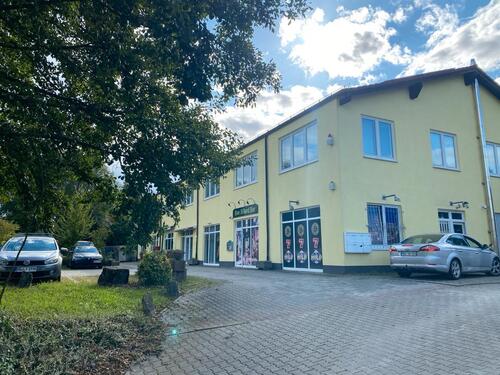 Foto - Büro und Lager in Einem, 150m^2, Laden, Gewerbe, Handwerker