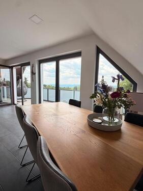 Foto - Moderne Wohnung mit Blick ins Grüne, 3 Zimmer inkl. Kamin