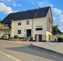 Freistehendes Ein- bzw. Zweifamilienhaus von Privat - Blankenrath