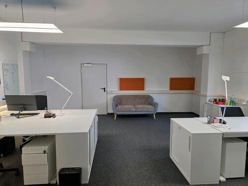 Foto - Büro möbliert ca 45 qm, Gemeinschaftsraum ca.35 qm