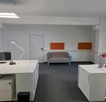 Büro möbliert ca 45 qm, Gemeinschaftsraum ca.35 qm - Mainburg