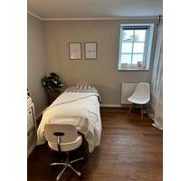 Praxisraum in HG zur Teilnutzung (Coach, HP, Massage, Physio) - Bad Homburg vor der Höhe Gonzenheim