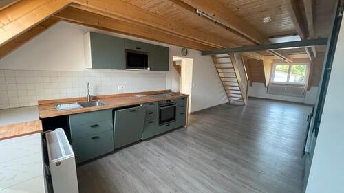 Foto - Schöne DG- Wohnung im äusseren Westen v. Regensburg