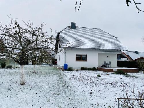Foto - Sehr gepflegtes Einfamilienhaus in Roes mit großem Garten
