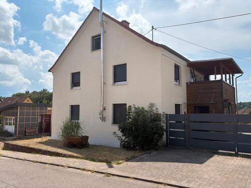 Foto - Modernisiertes EFH mit Sauna, ausgebautem DG und großer Scheune