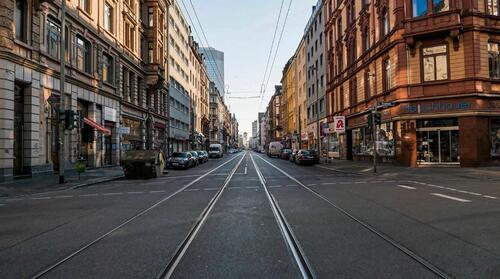 Foto - Ladengeschäft Friseursalon mit 6 Plätzen in Top-Lage Frankfurt