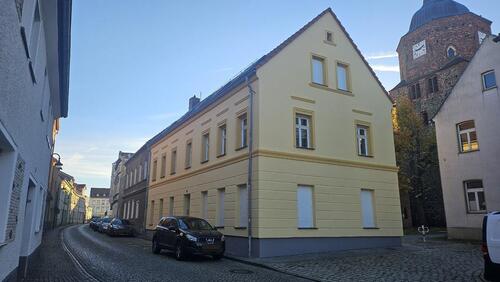 Foto - Modernisierte 2-Raum-Wohnung im Erdgeschoss – Komfortabel Wohnen