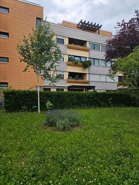 Foto - Attraktive 3,5 Zimmer ETW mit 2 Loggias in Tamm