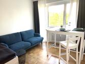 Foto - Helle 1-Zimmer Wohnung mit Balkon im 3. OG in München-Neuhausen