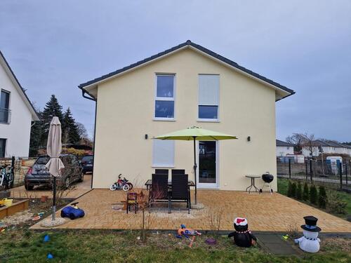 Foto - 5 Zimmer Einfamilienhaus zum Kaufen in Schulzendorf