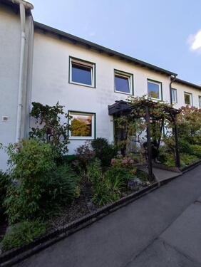 Foto - Reihenmittelhaus in beliebter Lage mit Kaufgrundstück