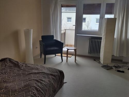 Foto - Suchst du ein WG Zimmer für ca 6 Monaten in der Nähe von München?