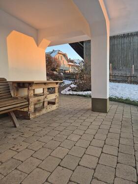 Foto - Helle 1,5-Zimmer-Einliegerwohnung mit Terrasse in Hanglage