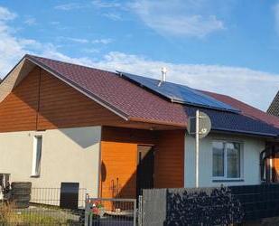 Bungalow an der Berliner Stadtgrenze mit PV-Anlage, Nähe Tesla - Erkner