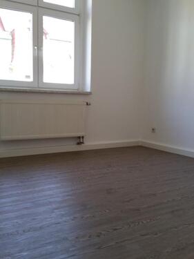 Foto - 3 Zi im 2. OG mit EBK, Wanne und Balkon