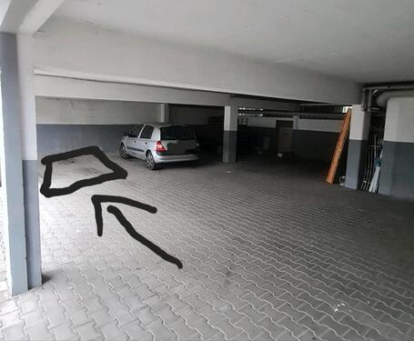 Foto - Ein freier Stellplatz zu vermieten Salierstr. Nordstadt Pforzheim