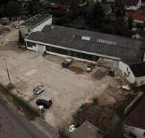 Lagerhalle 650-850qm mit großem Rolltor zur vermieten - Löhne