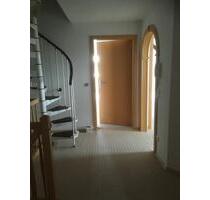 Haus 220 cm2 zuverkaufen - 230.000,00&nbsp;EUR Kaufpreis, ca.&nbsp; 220,00&nbsp;m&sup2; in Bad Düben (PLZ: 04849)