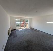 Attraktives 1-Zimmer-Appartement mit Sonnenbalkon und neuer EBK - Brandis Kleinsteinberg