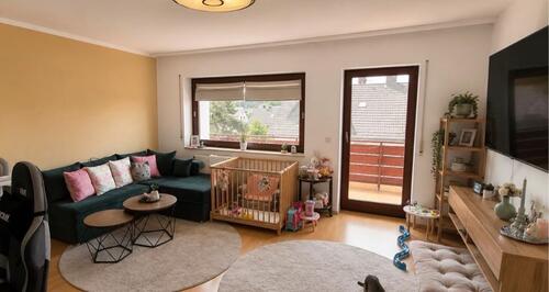 Foto - 5 Zimmer Wohung - 1.200,00&nbsp;EUR Kaltmiete, ca.&nbsp; 134,00&nbsp;m&sup2;