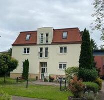 Charmantes Zuhause mit 2,5 Zimmern in Striesen - Dresden Blasewitz Charmantes Zuhause mit 2,5 Zimmern in Striesen - Dresden Blasewitz
