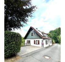 Haus mit Charme im grünen - 342.000,00&nbsp;EUR Kaufpreis, ca.&nbsp; 120,00&nbsp;m&sup2; in Finnentrop (PLZ: 57413)