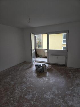 Foto - Kernsanierte 1-Zimmer-Wohnung in Würzburg-Lengfeld zu vermieten