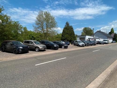 Foto - Autohandel mit Büro und Werkstatt zu Vermieten