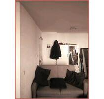 Wohnung Schöneweide 6 Months - 675,00&nbsp;EUR Kaltmiete, ca.&nbsp; 36,00&nbsp;m&sup2; in Berlin (PLZ: 12439) Treptow-Köpenick