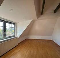 Lichtdurchflutete Dachgeschosswohnung mit Sonnenterrasse in Jever