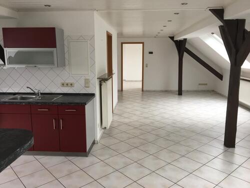 Foto - Große offene DG Wohnung zu vermieten - perfekt für ein Pärchen