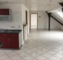 Große offene DG Wohnung zu vermieten - perfekt für ein Pärchen - Saarbrücken St. Arnual