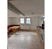 Haus zu vermieten - 910,00&nbsp;EUR Kaltmiete, ca.&nbsp; 120,00&nbsp;m&sup2; in Vogtei (PLZ: 99986)