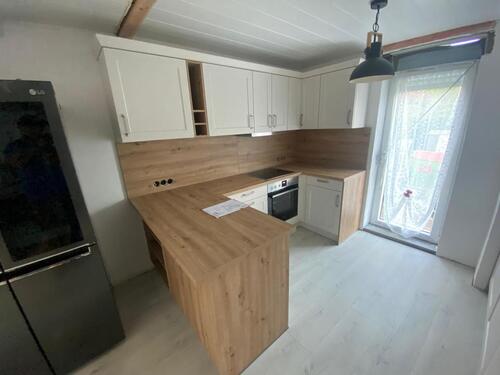 Foto - 6 Zimmer Etagenwohnung in Scheuerfeld